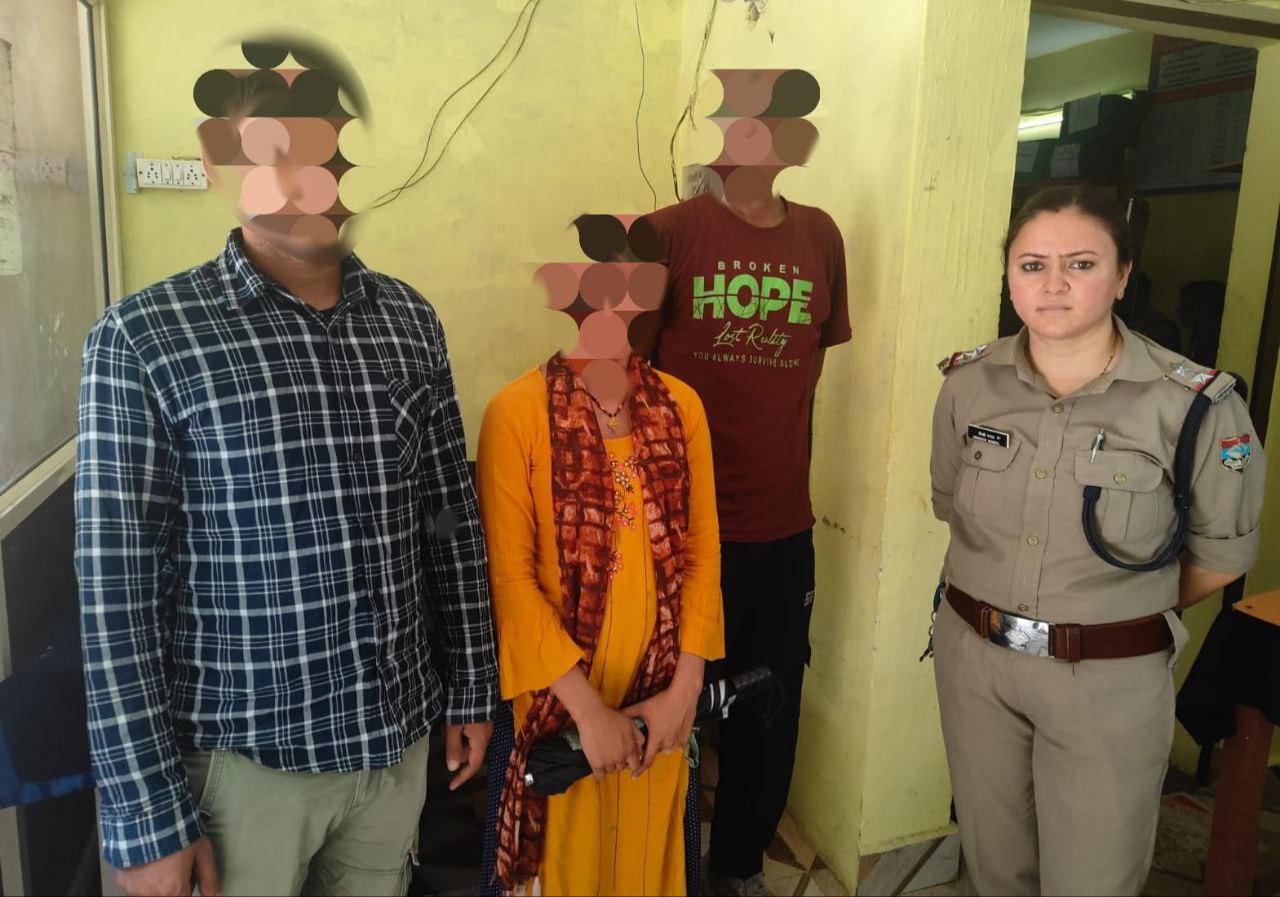 थाना जाजरदेवल पुलिस ने गुमशुदा महिला को बरामद कर सकुशल उसके परिजनों के सुपुर्द किया।